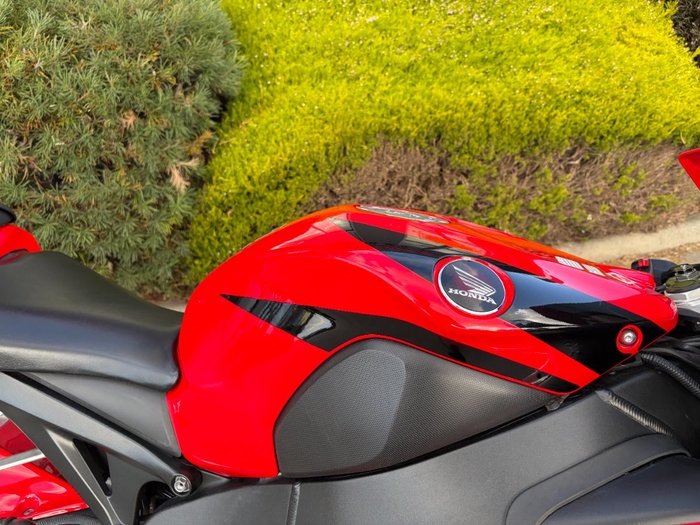 2008 Honda CBR1000RR (FIREBLADE) Red