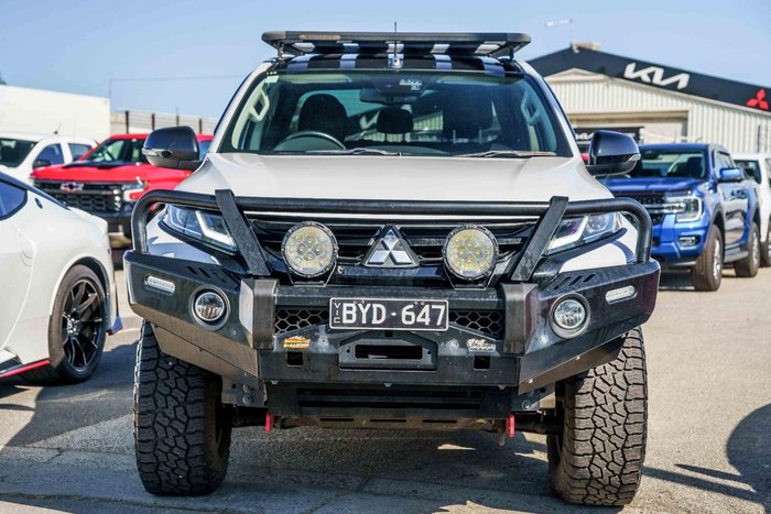2022 Mitsubishi Triton GSR