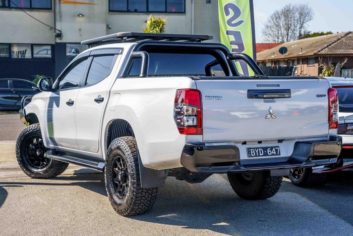 2022 Mitsubishi Triton GSR