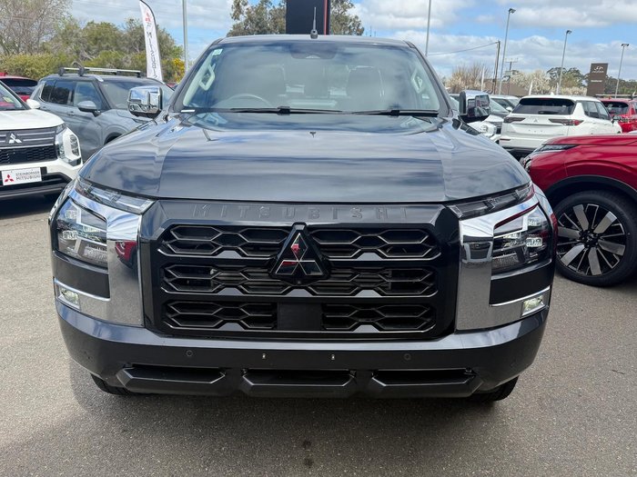 2025 Mitsubishi Triton GLS