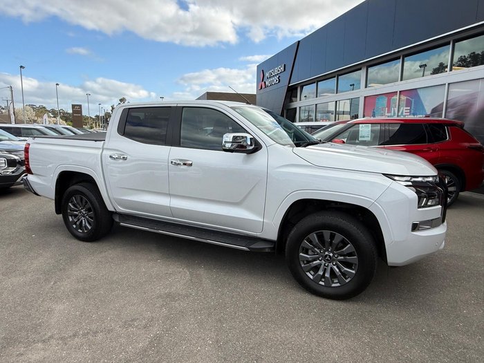 2025 Mitsubishi Triton