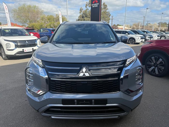 2025 Mitsubishi Outlander Aspire