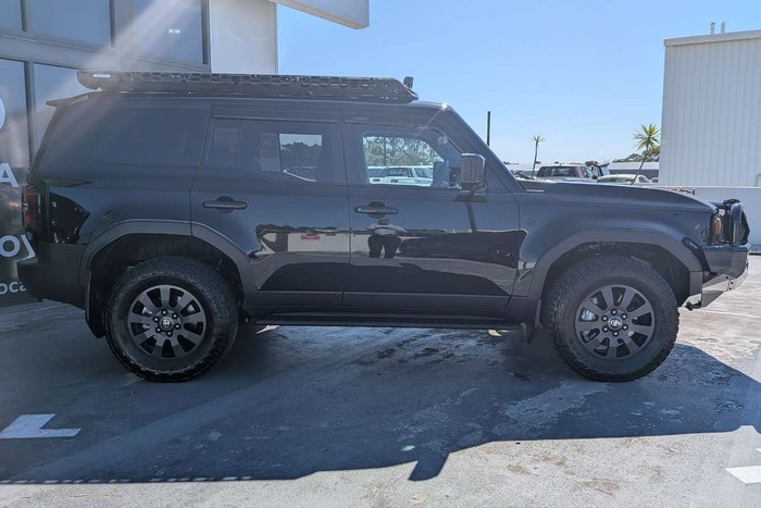 2025 Toyota Landcruiser Prado