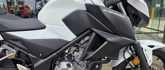 2015 Honda CB300F ABS (CB300FA) CB300 White