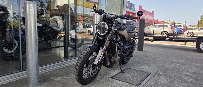 2022 Husqvarna SVARTPILEN 401 Svartpilen 401 Black