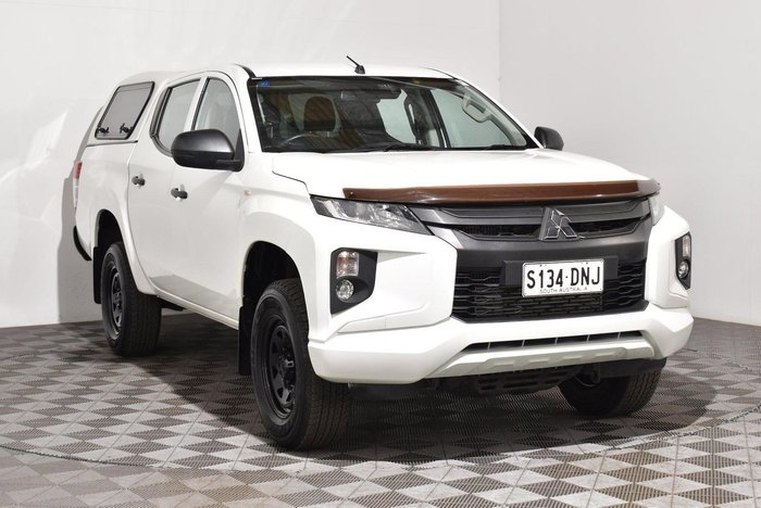2022 Mitsubishi Triton
