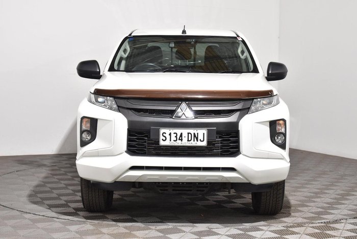 2022 Mitsubishi Triton