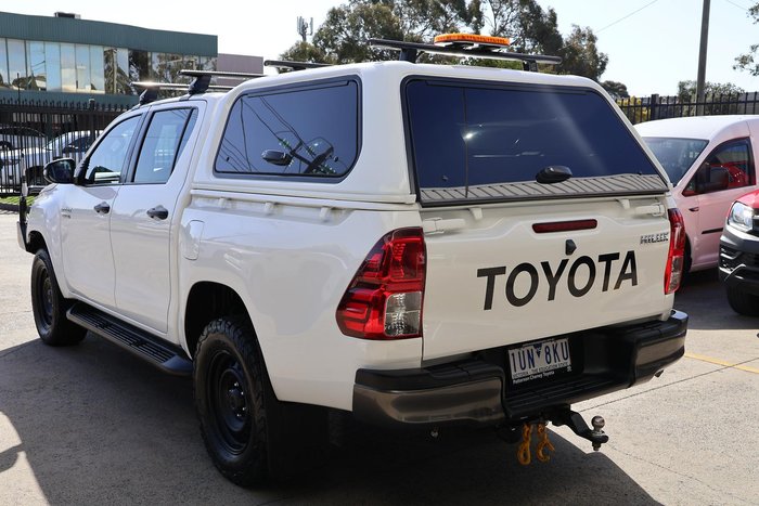 2021 Toyota Hilux 6