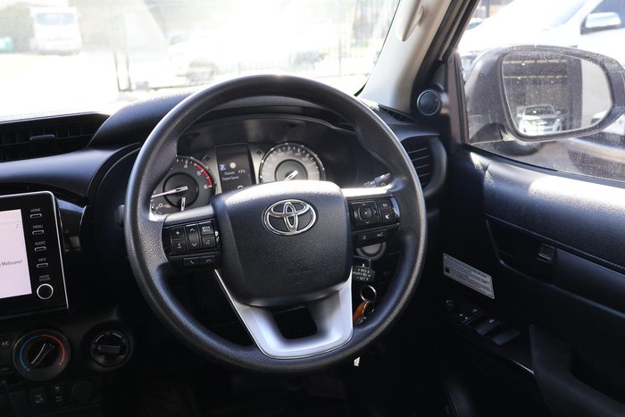 2021 Toyota Hilux 20