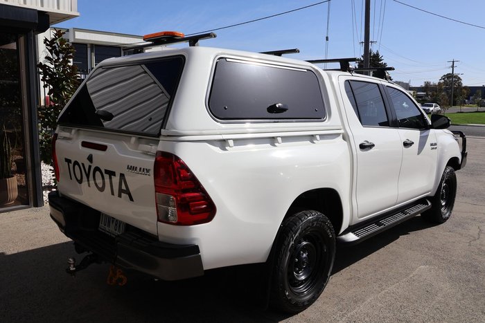 2021 Toyota Hilux 4