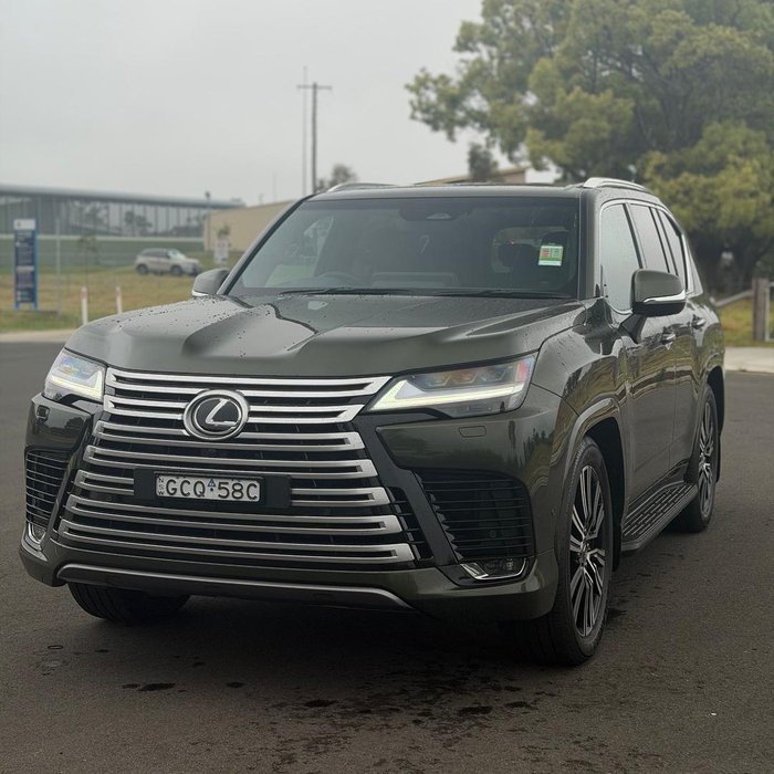2026 Lexus LX 700h Sports Luxury