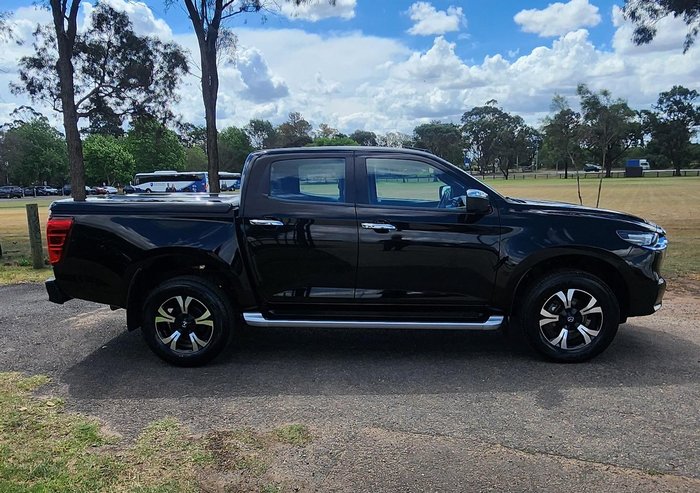 2021 Mazda BT-50 GT
