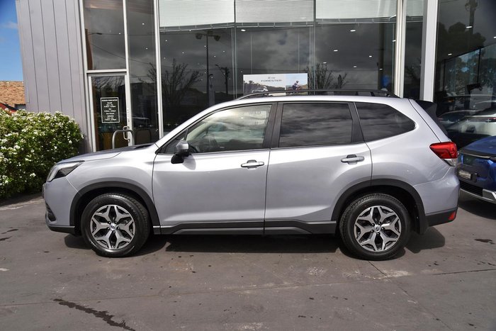 2024 Subaru Forester 2.5i