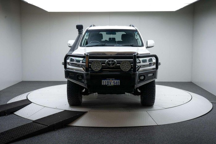 2018 Toyota Landcruiser