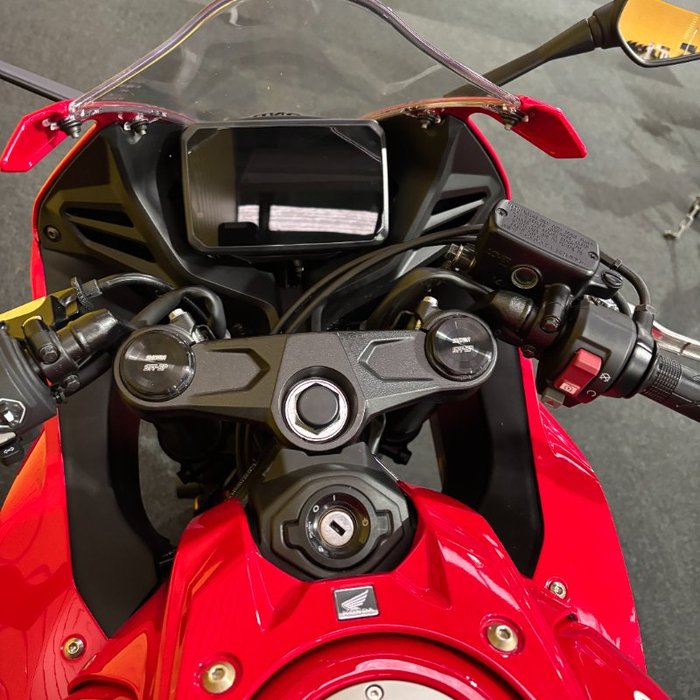 2025 Honda CBR650RAC Red