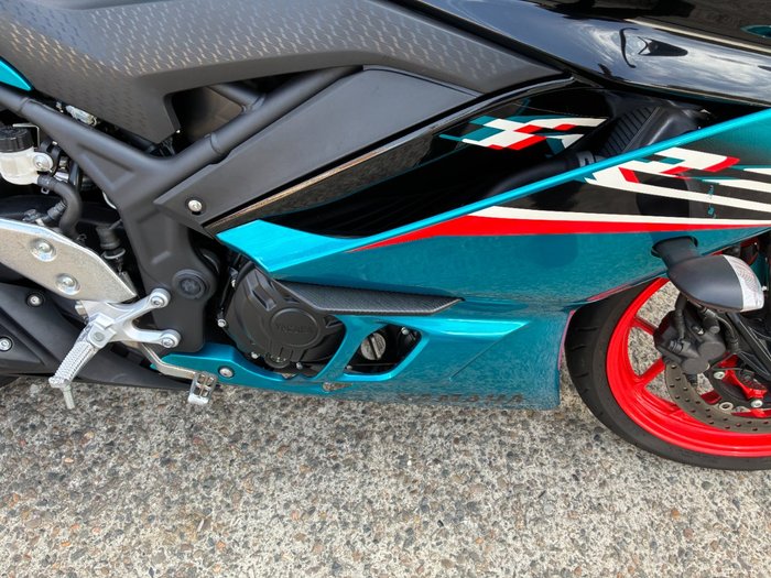 2020 Yamaha YZF-R3 BLUE
