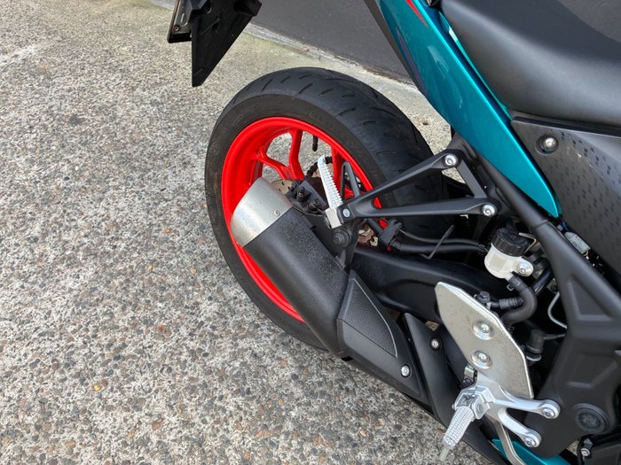 2020 Yamaha YZF-R3 BLUE