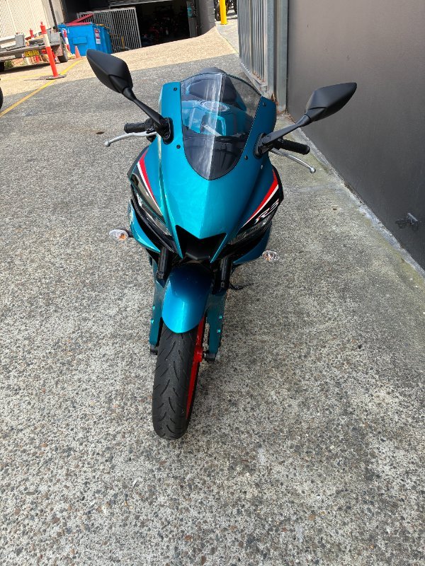 2020 Yamaha YZF-R3 BLUE