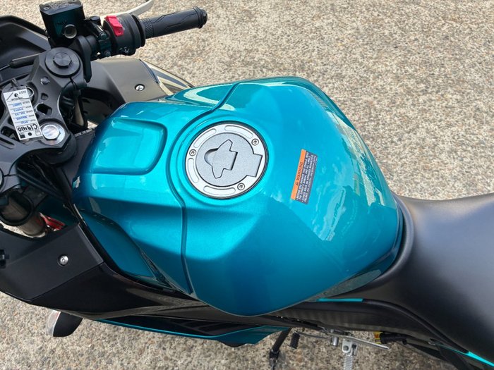 2020 Yamaha YZF-R3 BLUE