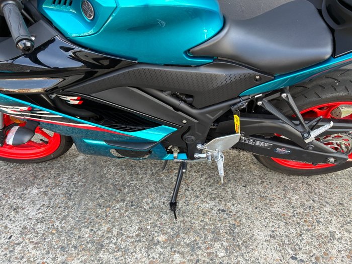 2020 Yamaha YZF-R3 BLUE