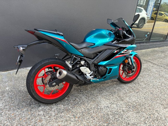 2020 Yamaha YZF-R3 BLUE
