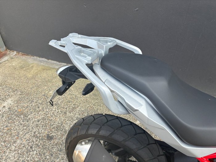 2025 BMW Motorrad G 310 GS WHITE