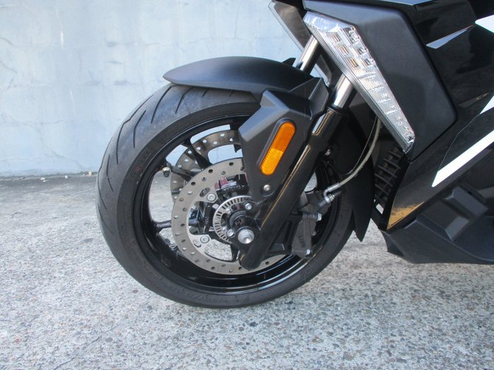 2021 BMW Motorrad C 400 X BLACK