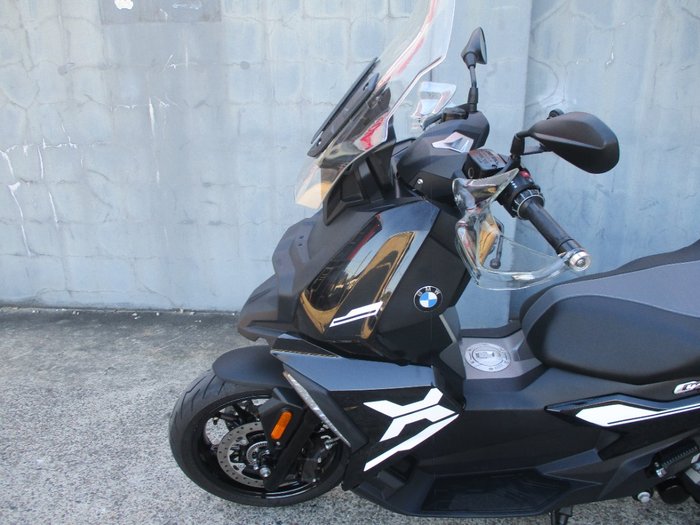 2021 BMW Motorrad C 400 X BLACK