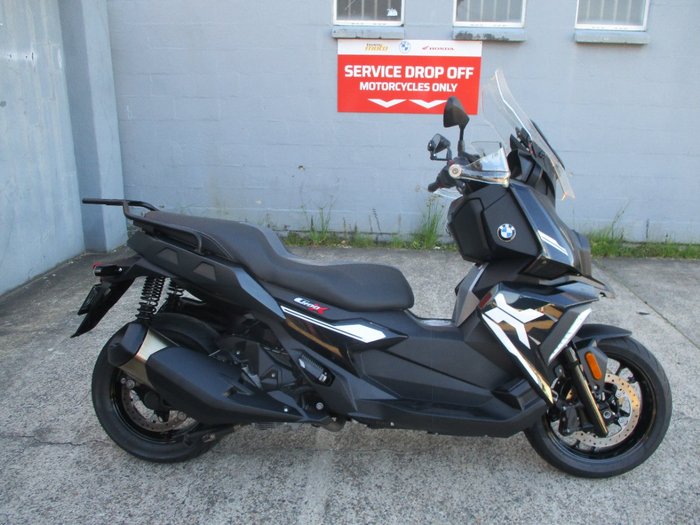 2021 BMW Motorrad C 400 X BLACK