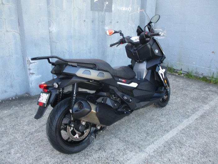 2021 BMW Motorrad C 400 X BLACK