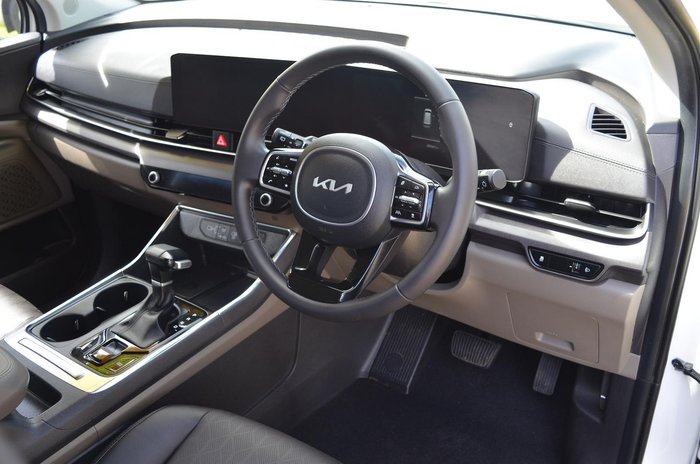 2024 Kia Carnival Sport