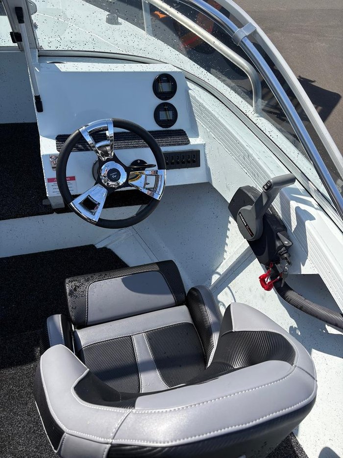 2022 Sea Jay 4.90 Crusader