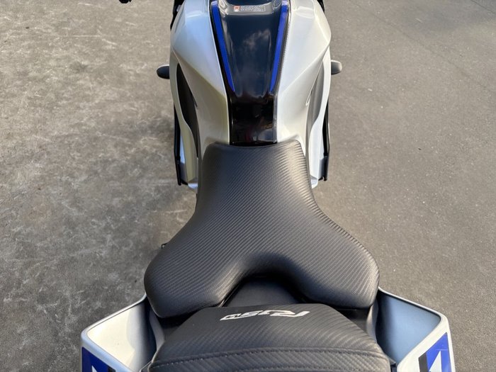 2023 Yamaha YZF-R15M Silver