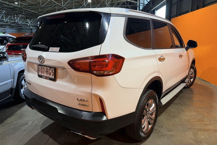 2021 LDV D90