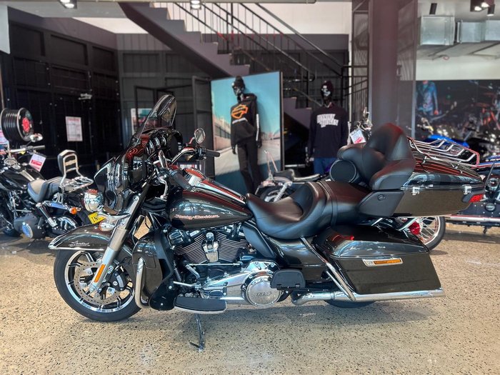 2018 Harley-Davidson Ultra Limited 114 (FLHTK)