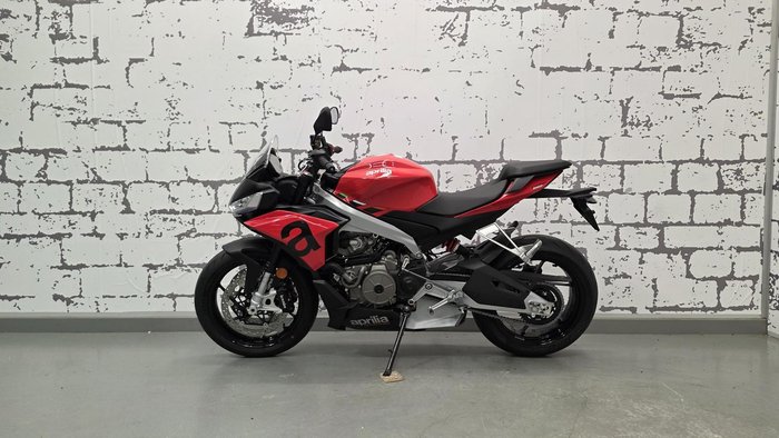 2023 Aprilia Tuono 660 LAMS Tuono Red