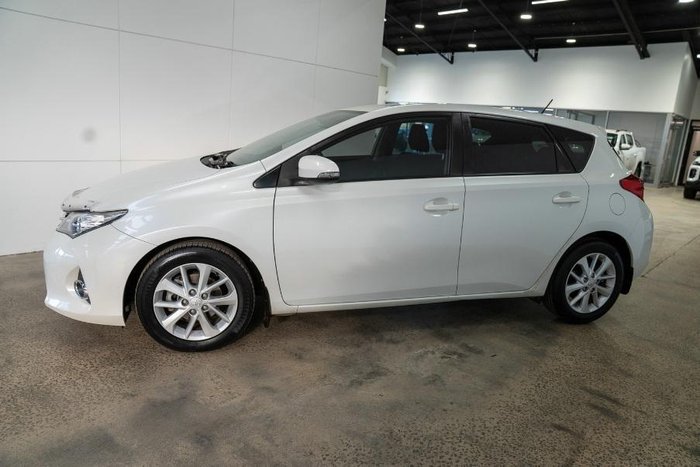 2014 Toyota Corolla Ascent Sport