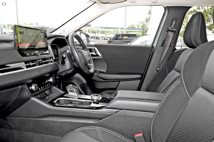 2026 Mitsubishi Outlander ES ZM MY26 Sterling Silver