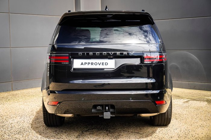 2025 Land Rover Discovery D350 Dynamic SE