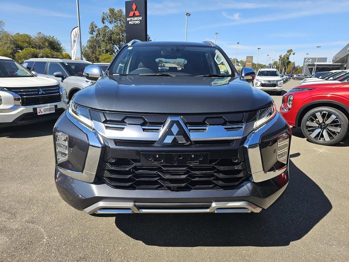 2024 Mitsubishi Pajero Sport Exceed