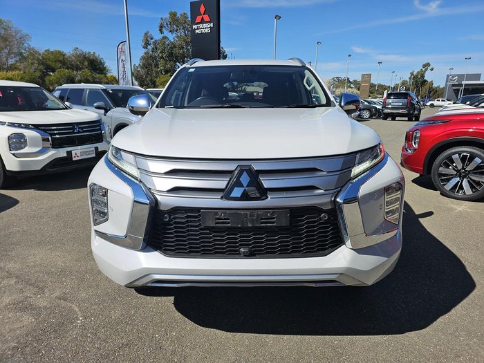 2023 Mitsubishi Pajero Sport Exceed