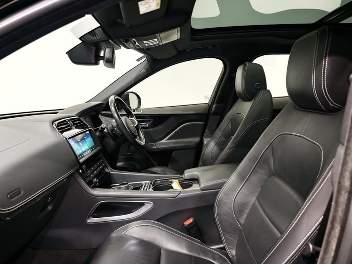 2017 Jaguar F-PACE 30d R-Sport
