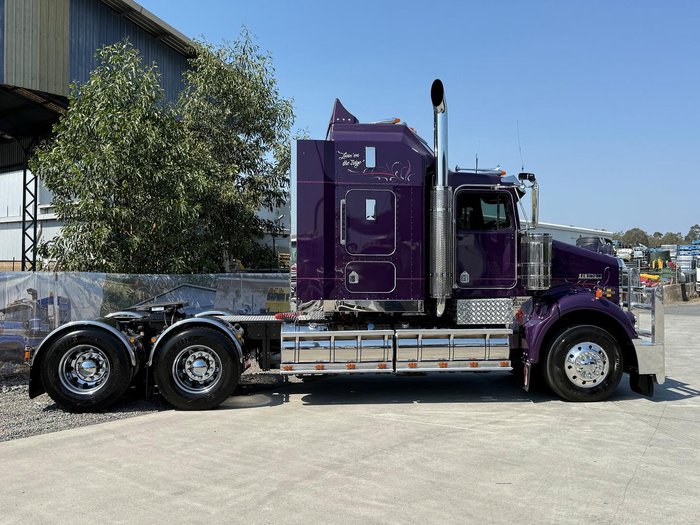 2022 Kenworth Legend Sar