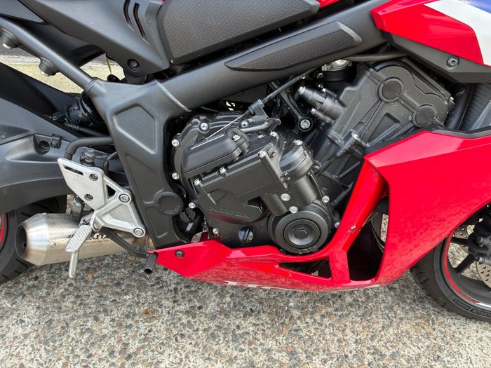2025 Honda CBR650RAC R