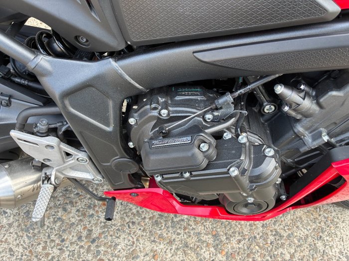 2025 Honda CBR650RAC R
