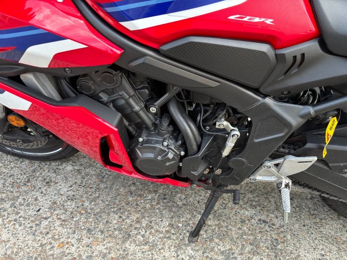 2025 Honda CBR650RAC R