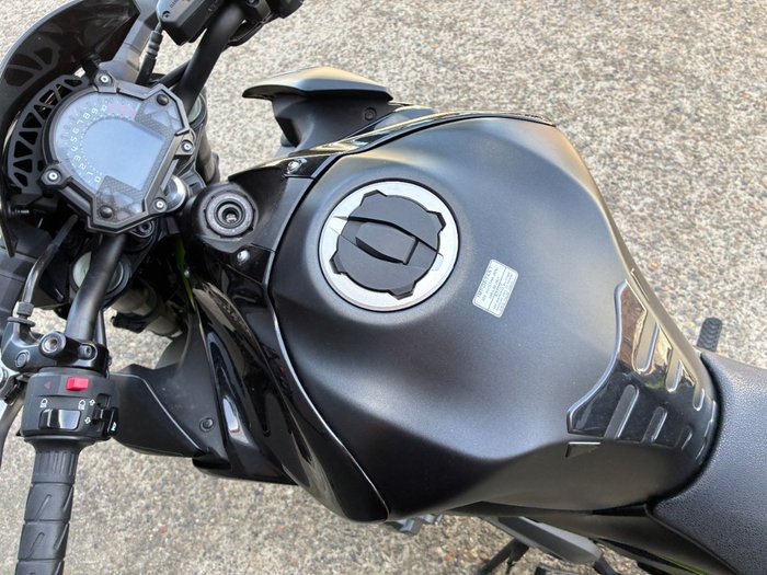 2019 Kawasaki Z900 (ZR900) BLACK