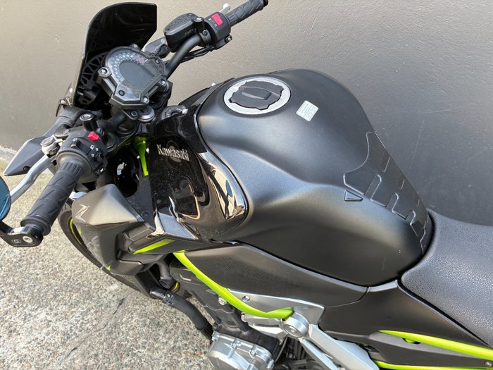 2019 Kawasaki Z900 (ZR900) BLACK