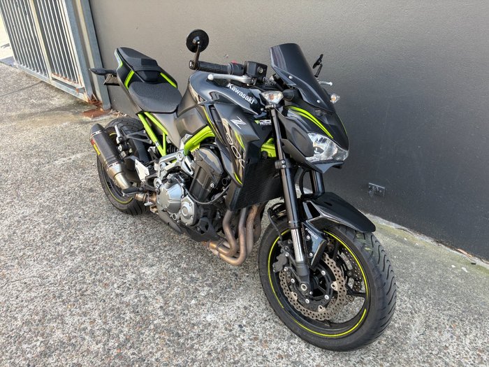 2019 Kawasaki Z900 (ZR900) BLACK