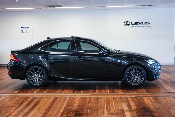 2017 Lexus IS 350 F Sport